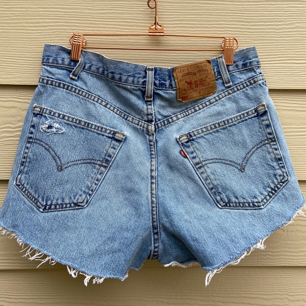 Levi cut offs